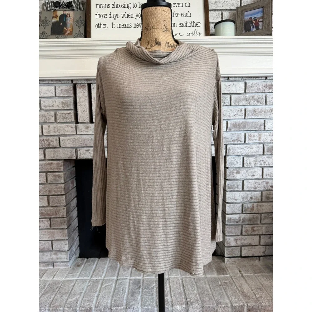 Free‎ People Lover Ribbed Sweater XS Taupe Split Back Cowl Neck Boho  Minimalist